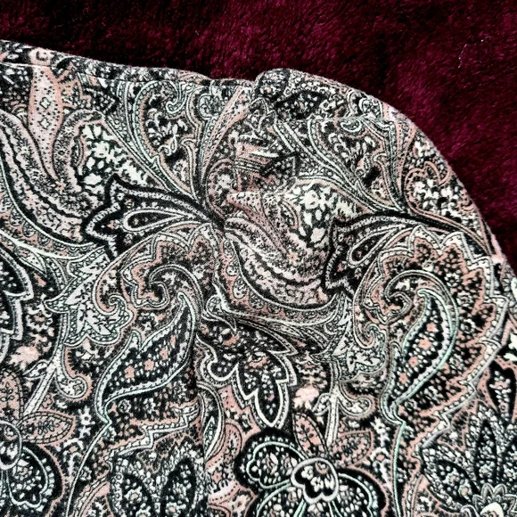 So L NWT Paisley Fit And Flare Long Sleeve Dress - Picture 4 of 10